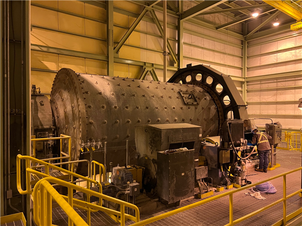 Metso 12' X 21' (3.7m X 6.4m) Ball Mill, 1600 Hp)